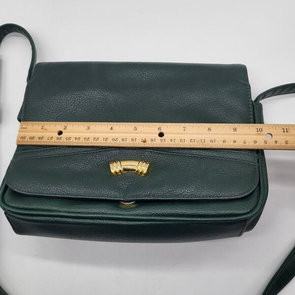 VTG Green Faux Leather Handbag Pocketbook Purse Gold Tone Decor - Picture 11 of 12